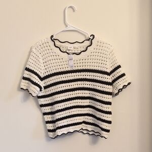 GAP Black and White Striped Knit Top
